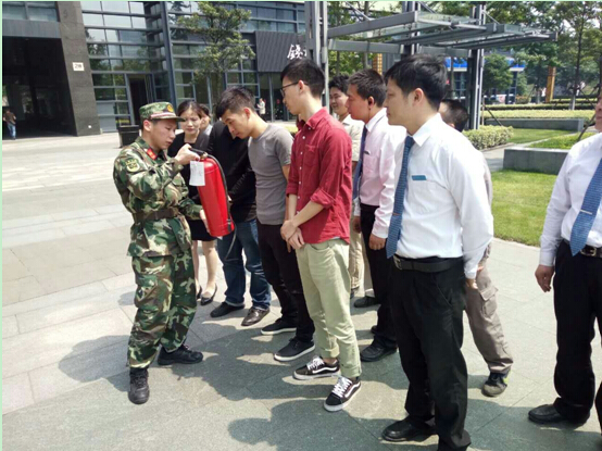 滨江区消防安全教育在信雅达开展 欧博游戏人为G20保驾护航